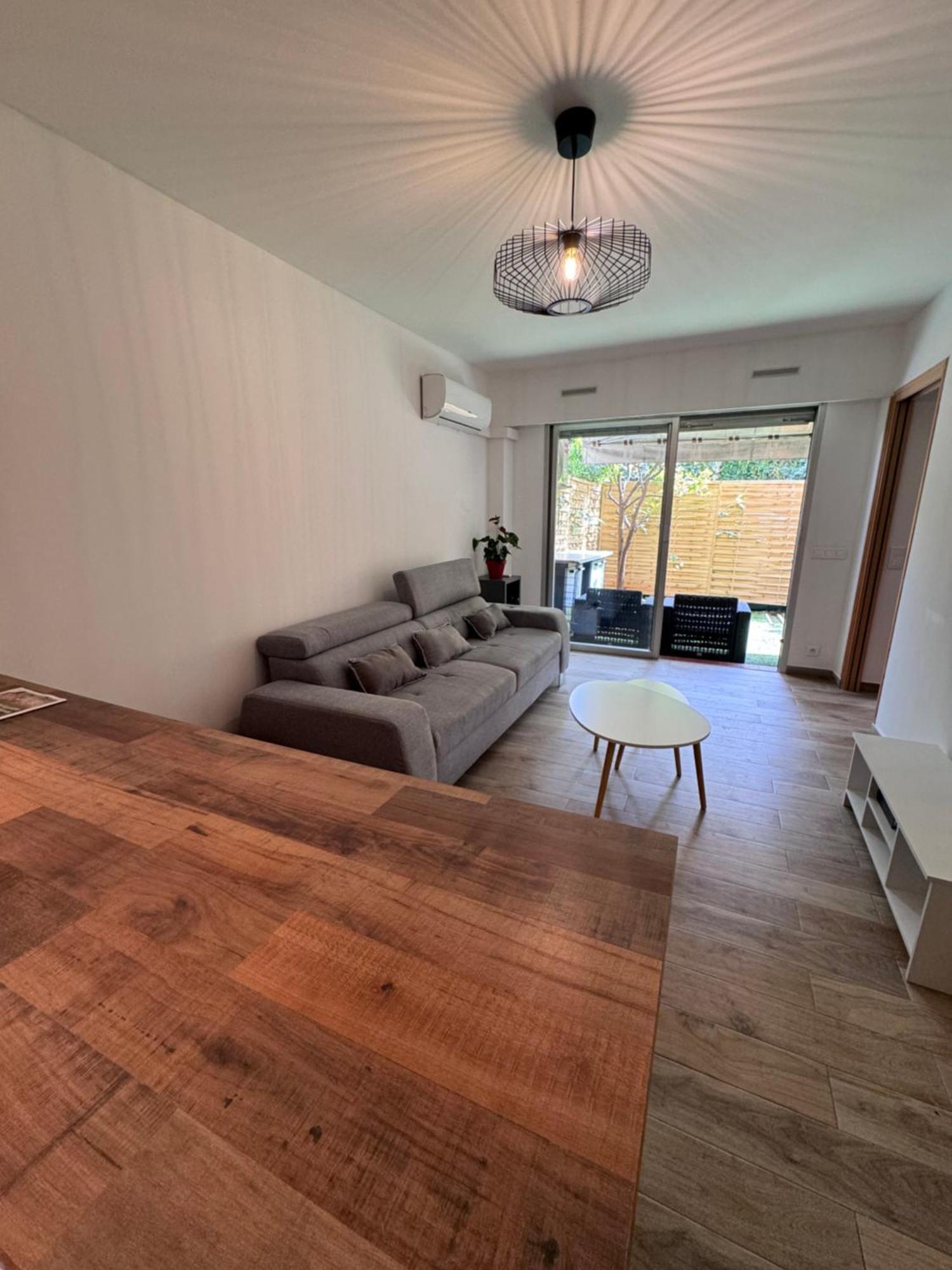 Appartement Avec Jardin Mandelieu Exterior foto
